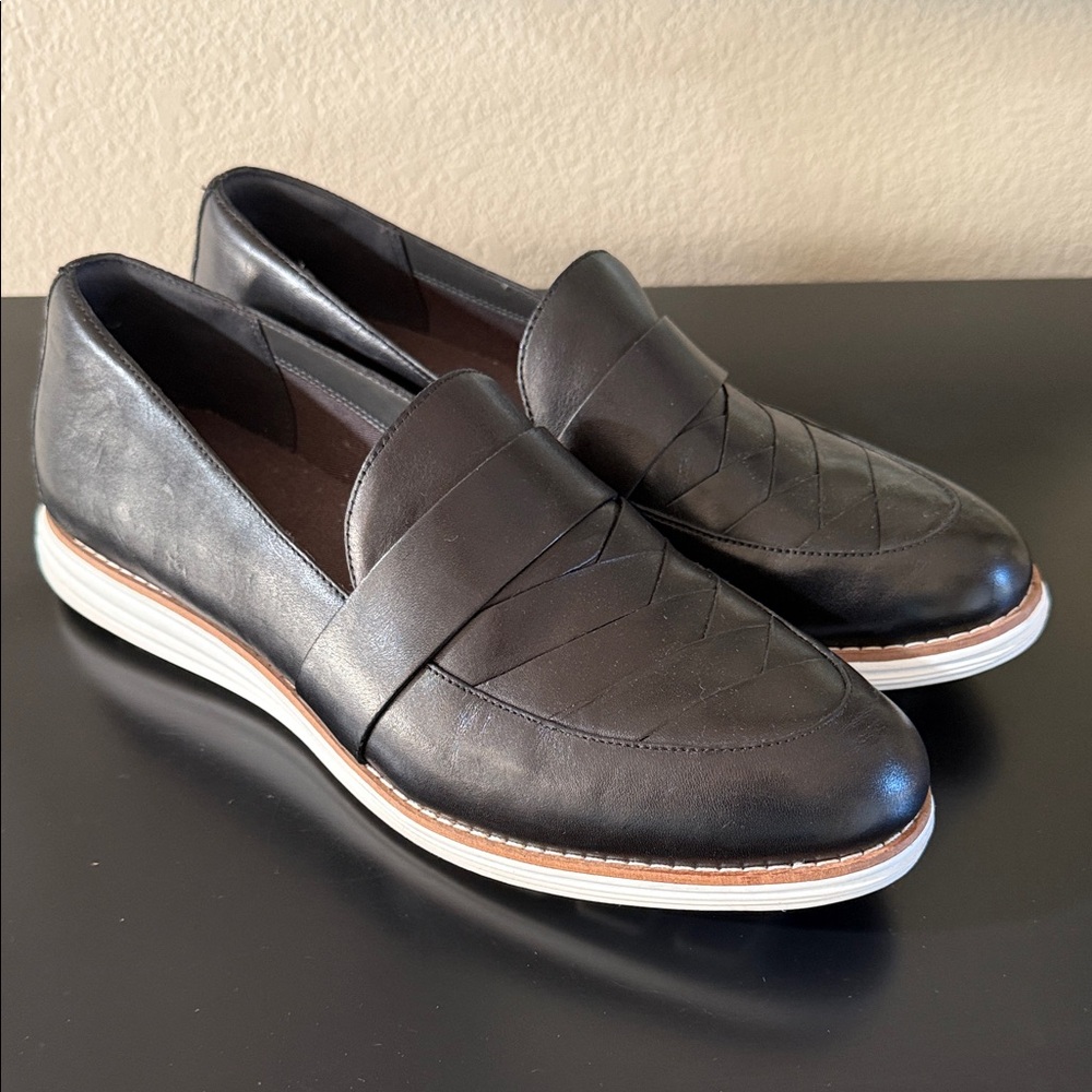 Cole Haan Original Grand Black Leather Loafers - Picture 2 of 9